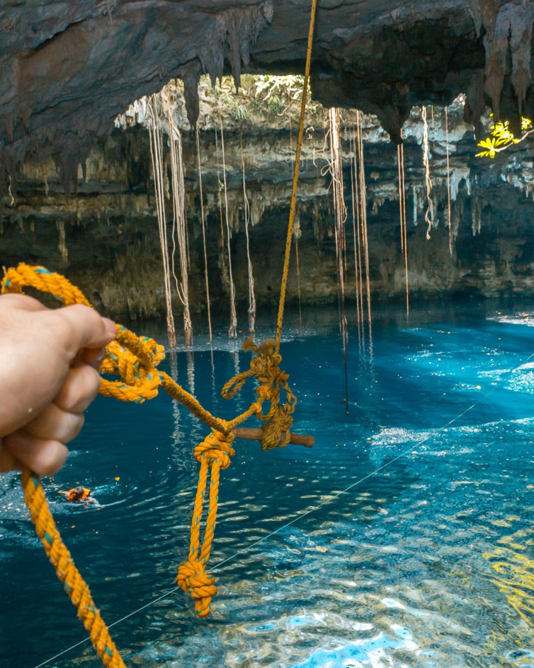 CUERDA DE TARZAN CENOTE XOOCH