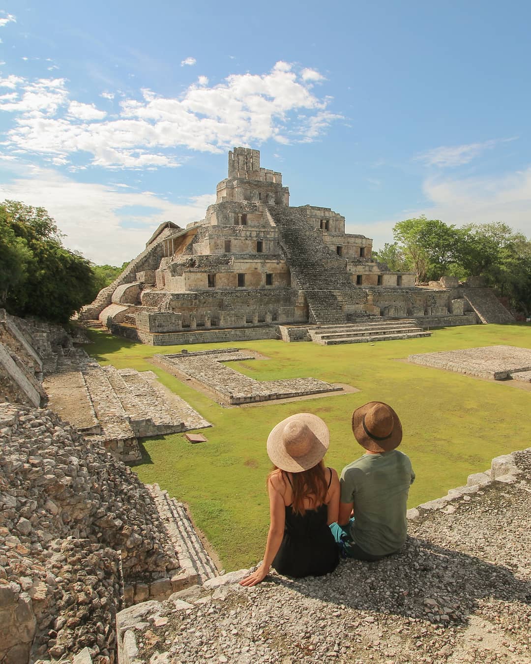 Zona arqueologica Edzna Campeche ruinas en campeche top yucatan