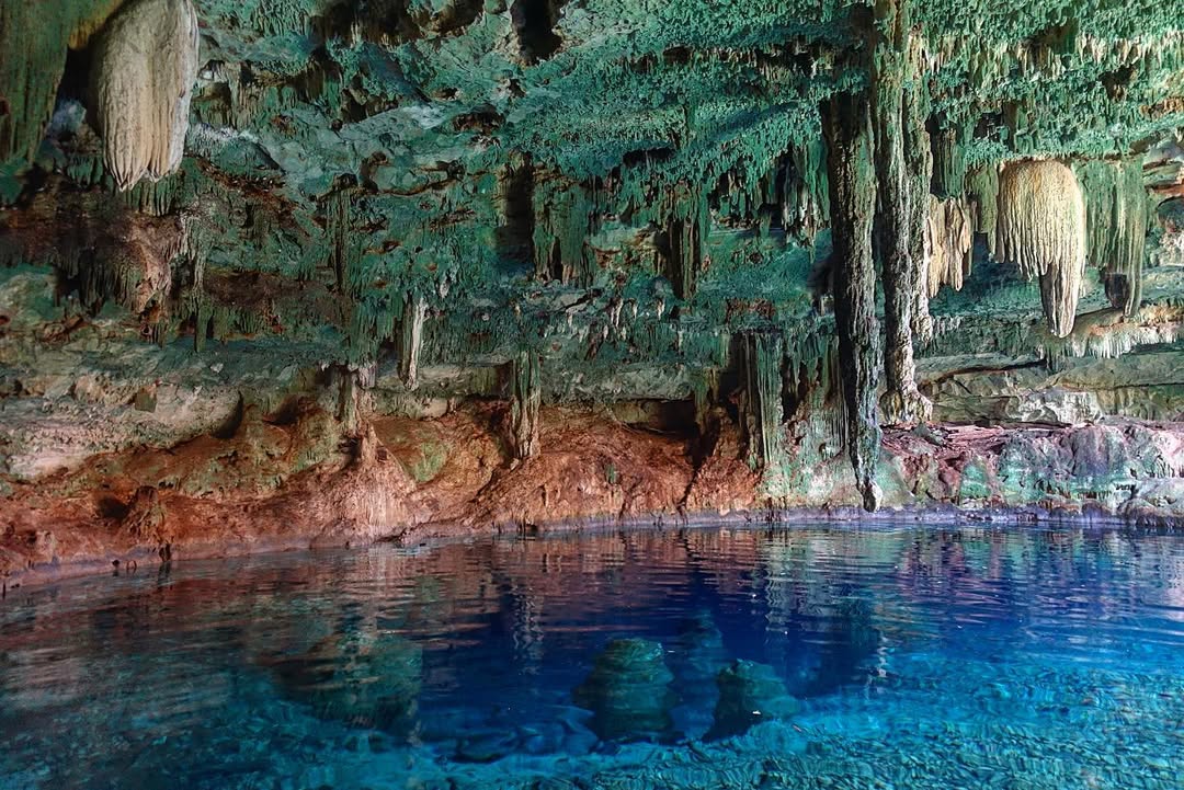 CENOTES