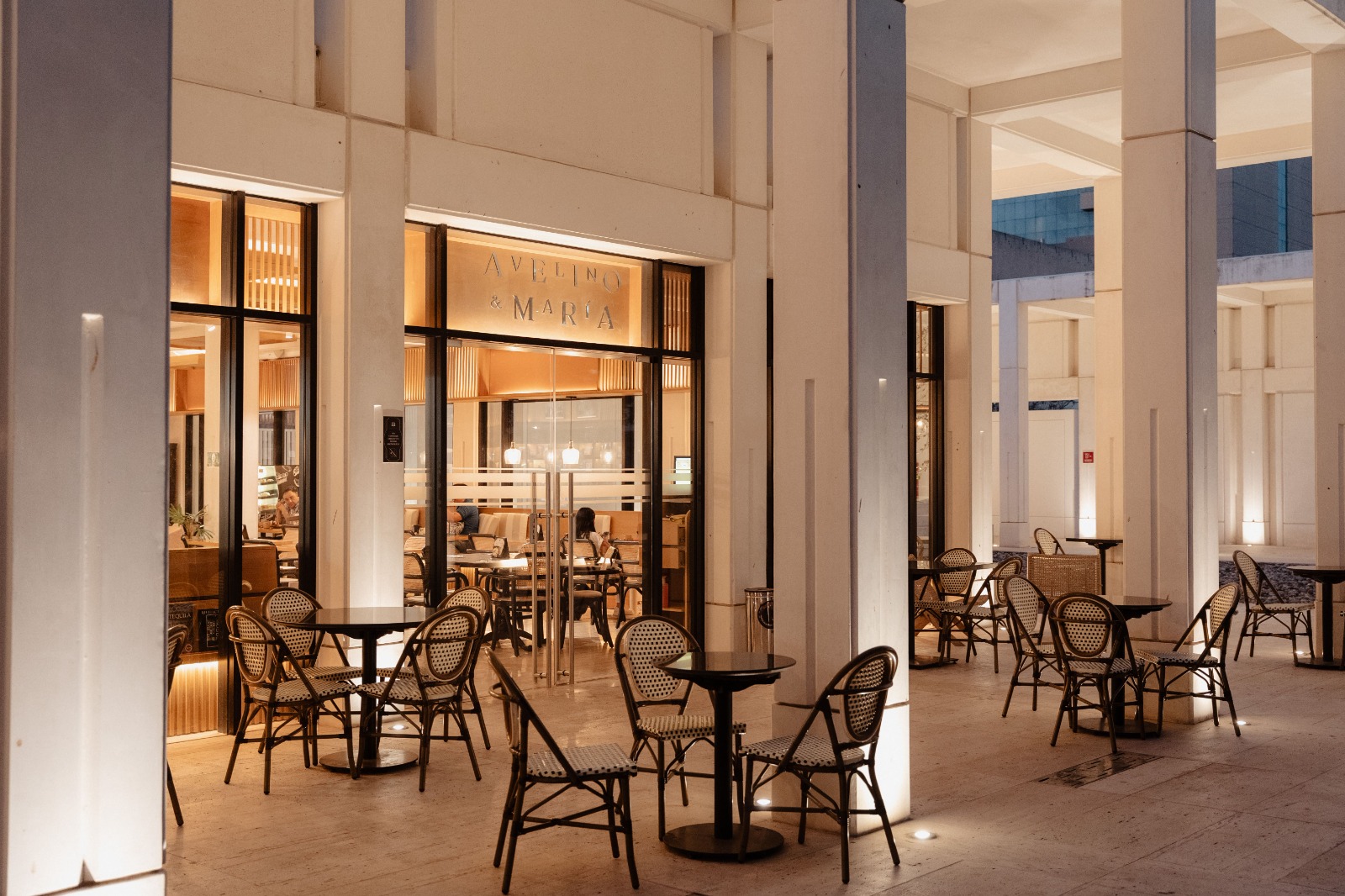 Avelino & María, restaurante en Paseo de Montejo, Mérida