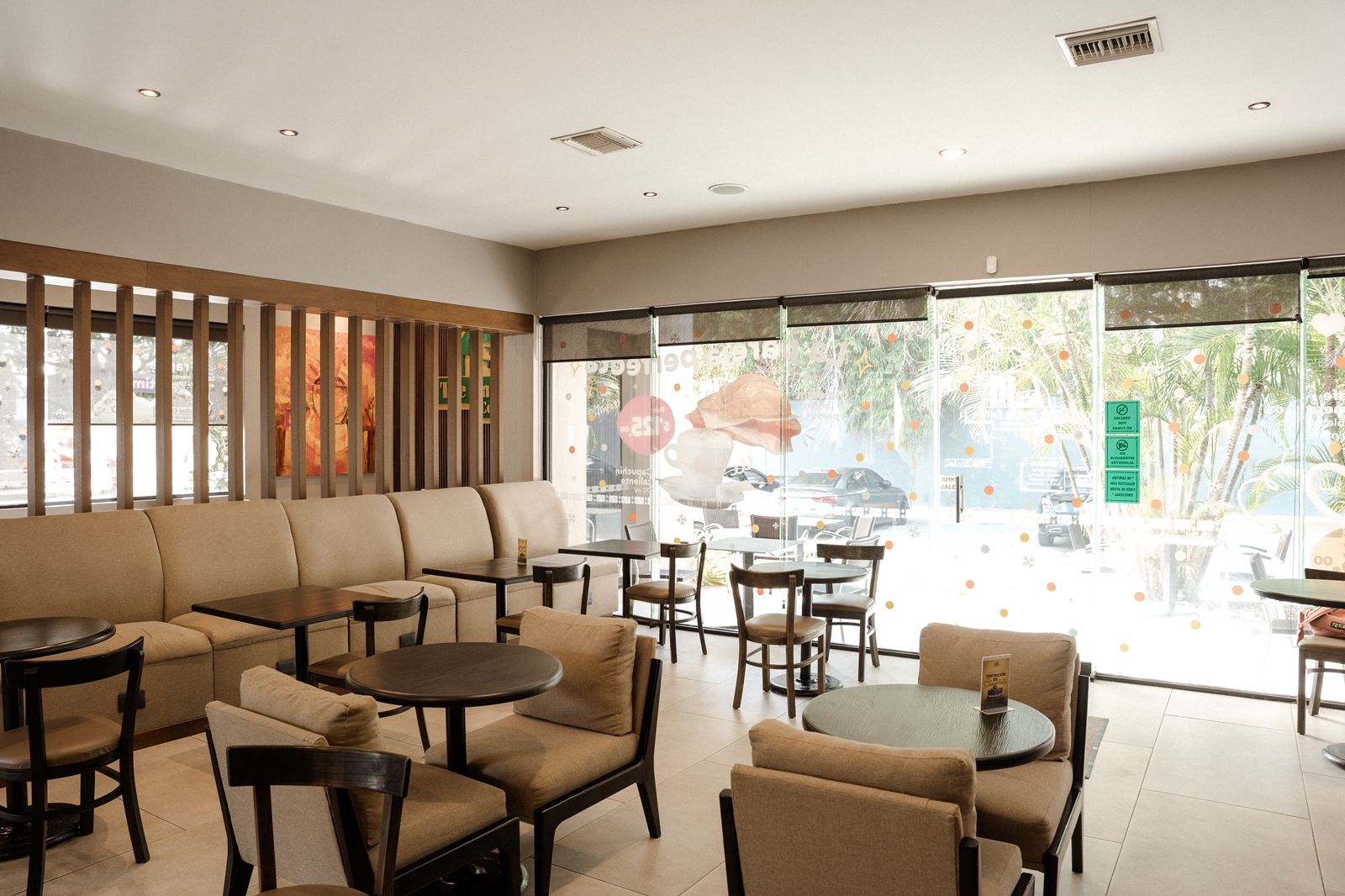 Italian coffee remodela sucursal