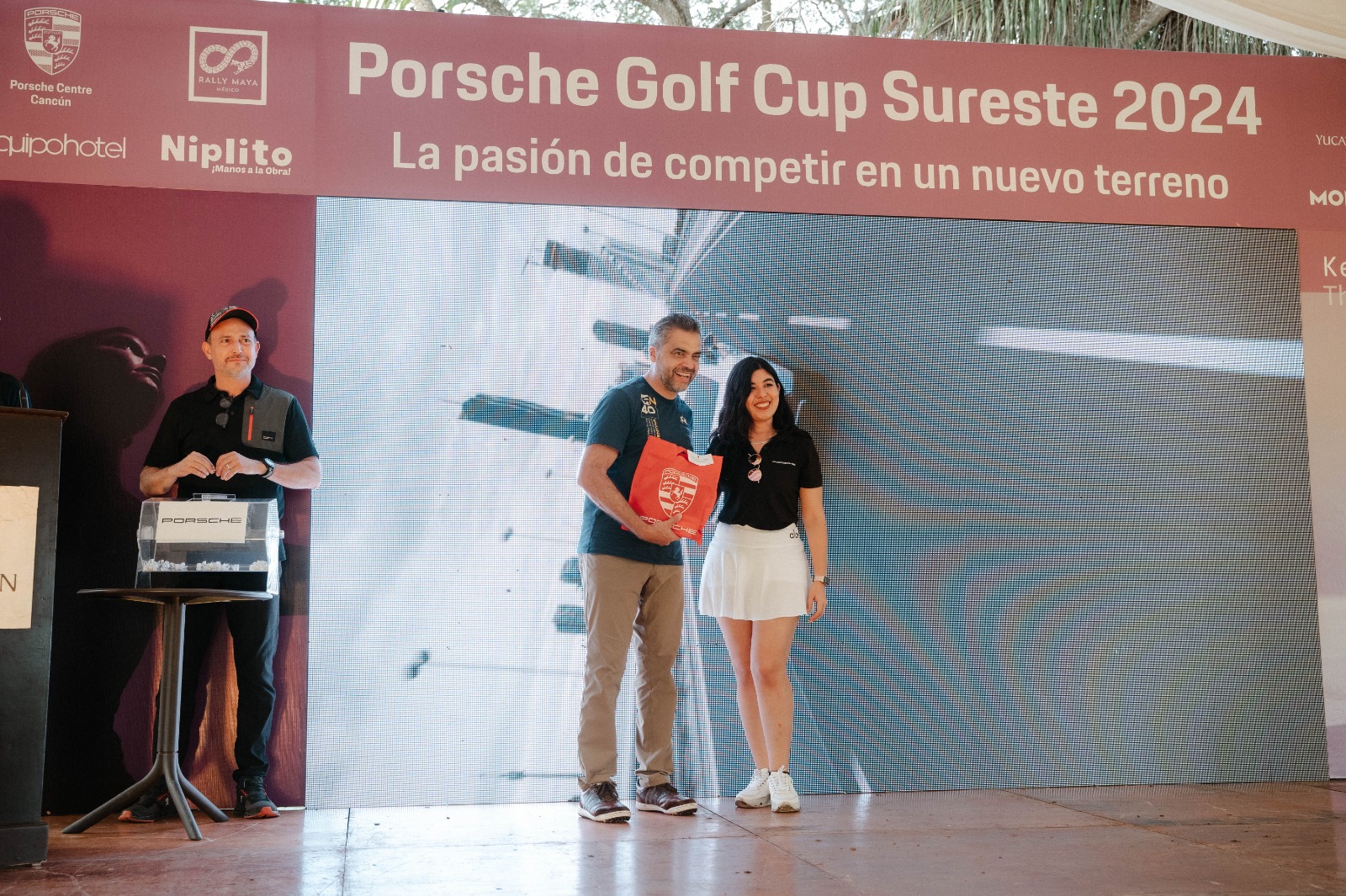 porsche torneo golf