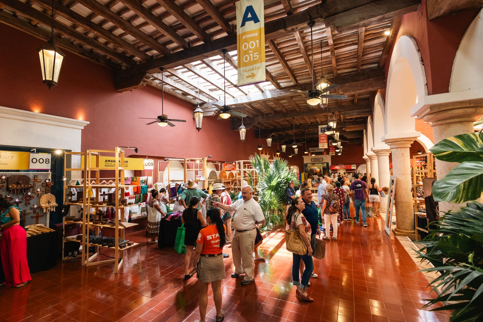 Feria Xcaret de Arte Popular Mexicano 2025