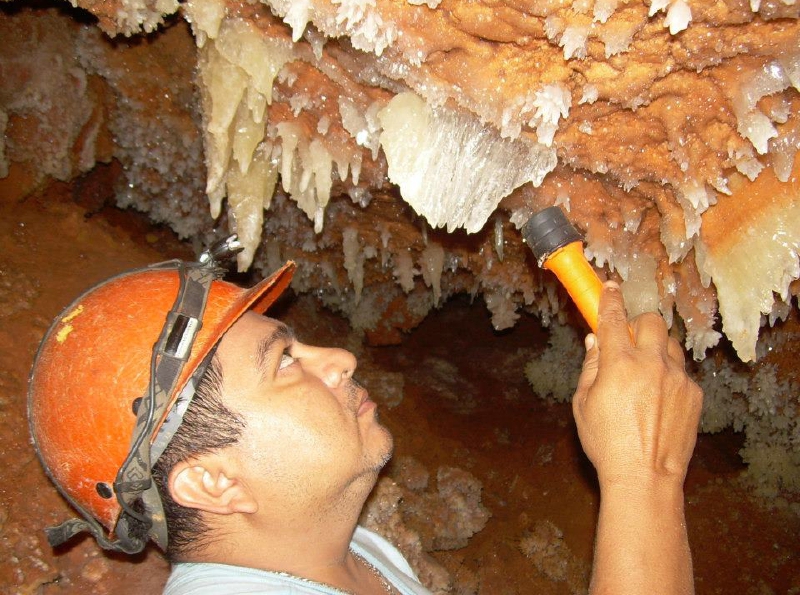 grutas yaxnic en ticul