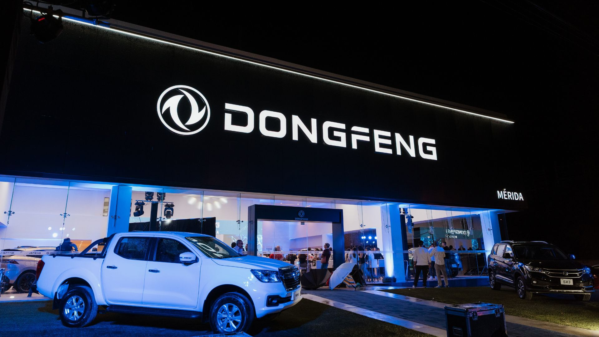 Dongfeng abre sus puertas en Mérida con una noche inolvidable