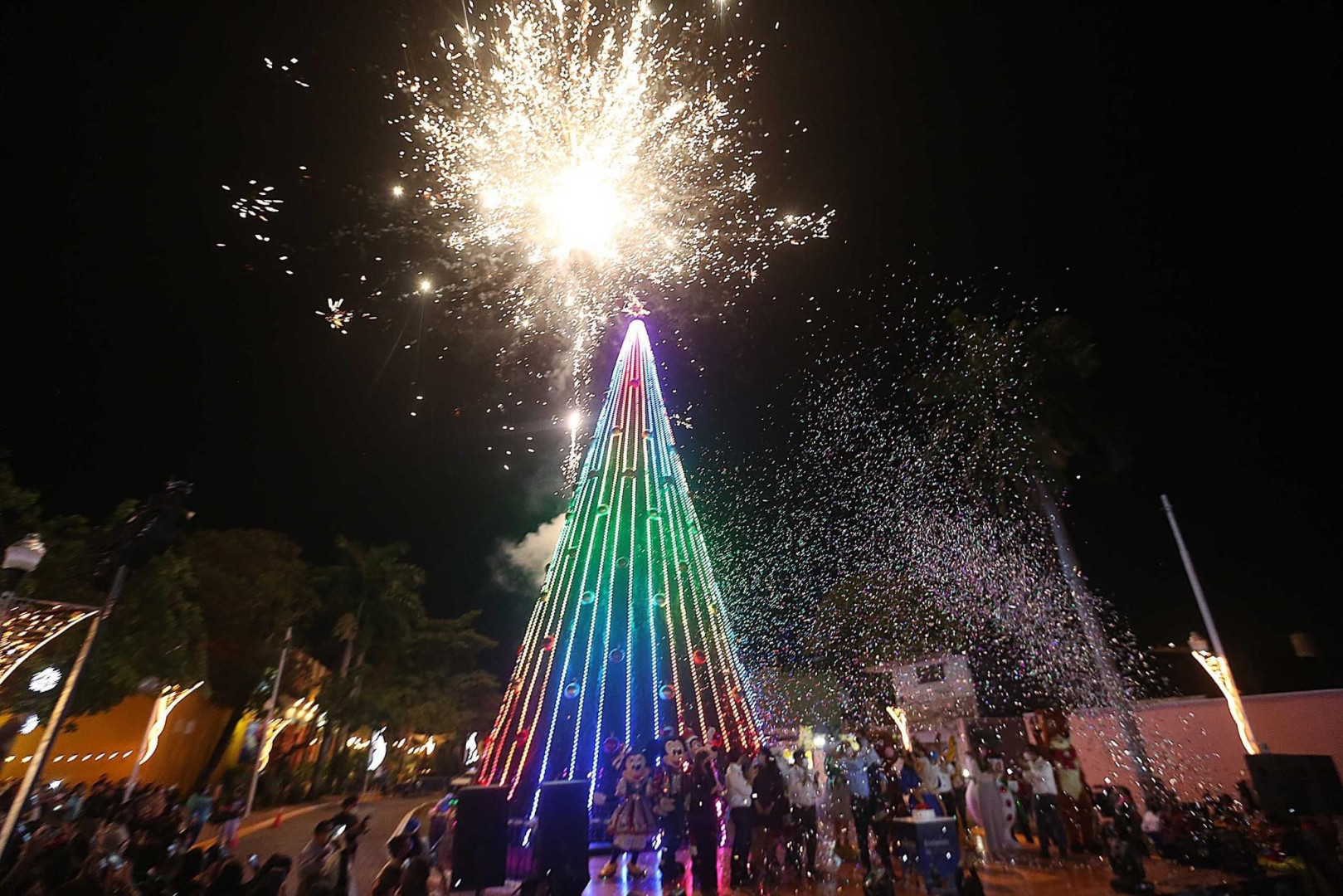 Encenderán los árboles navideños en Mérida en las ''Fiestas Mágicas 2022"