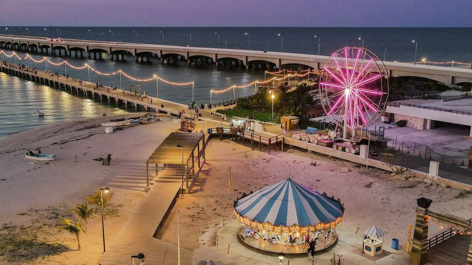 Escápate un fin de semana a estas 3 playas de Yucatán
