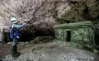 Hallazgo arqueológico de 300 edificios en tramo del tren maya ha obligado a cambiar la ruta