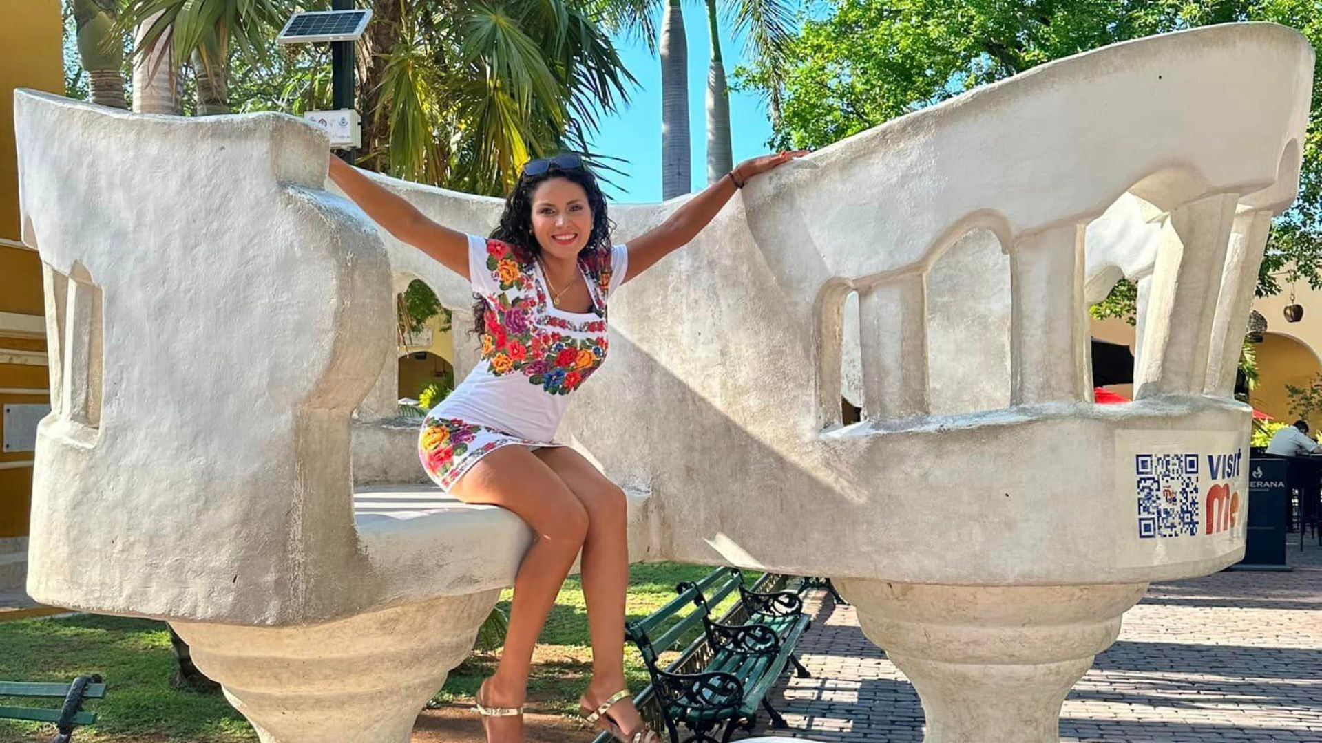 Influencer Brenda Catalán visita Mérida Yucatán