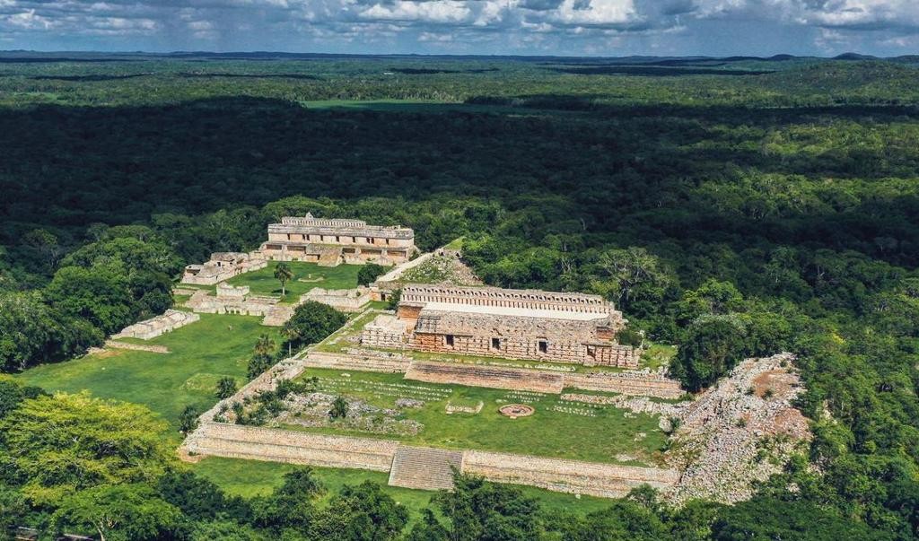 Kabah, la Zona Arqueológica más poderosa en Yucatán