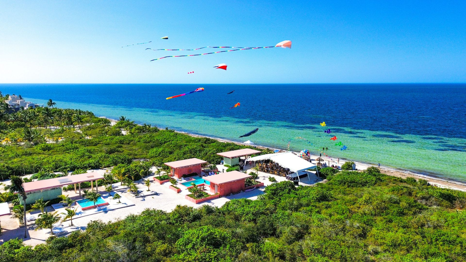 Komunah Beach Club: El destino perfecto  para desconectar y disfrutar en Yucatán