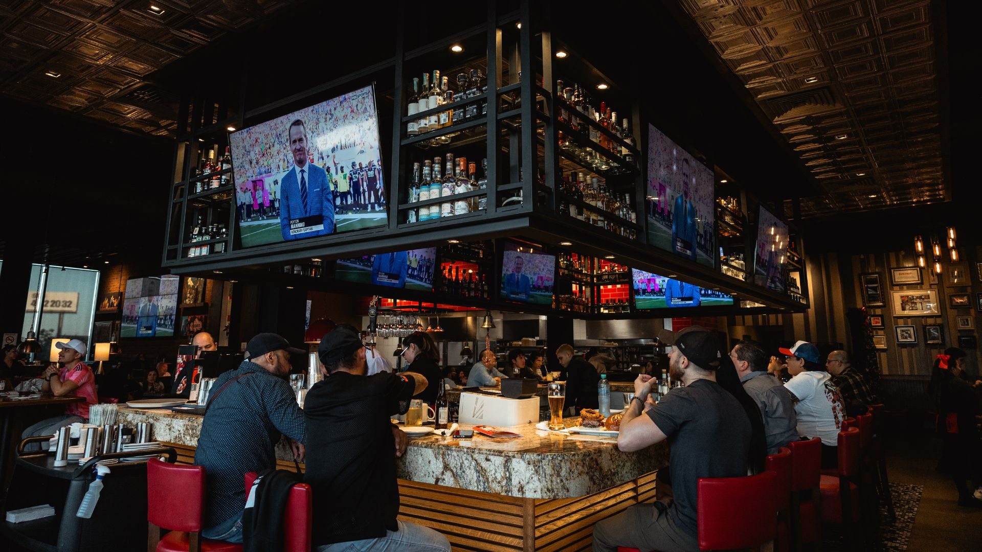 Así se vivió el Super Bowl en Friday ’s, Mérida