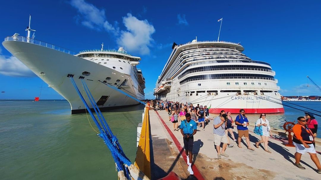 Llega por primera vez a Yucatán el crucero “Brilliance of the Seas” con más de 3,000 visitantes