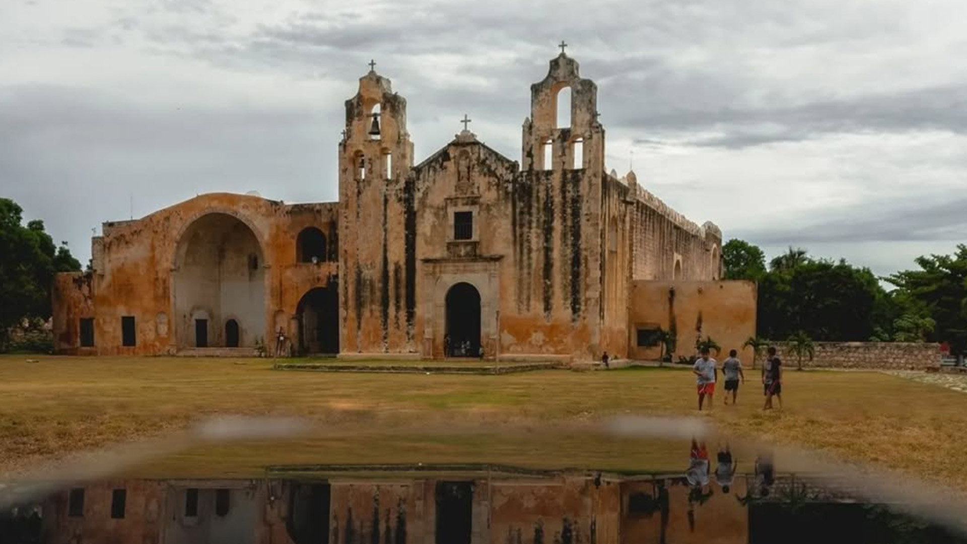 Maní: El Pueblo Mágico del Poc Chuc en Yucatán