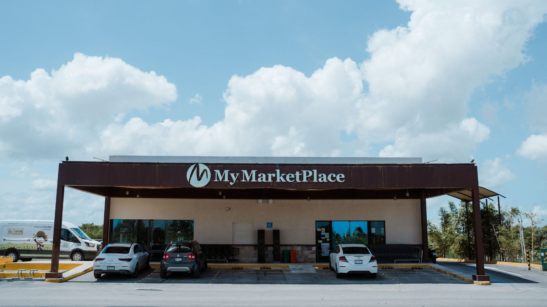 My Marketplace: Tu parada obligada en la carretera costera de Yucatán