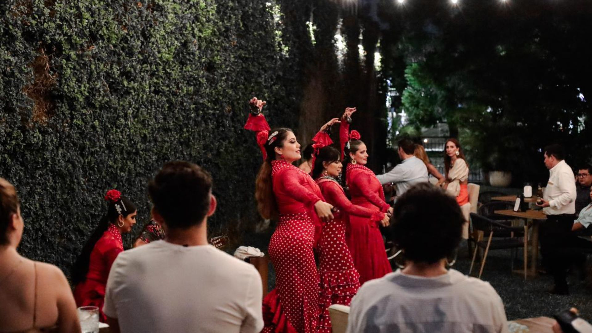 El restaurante Nai celebra su primer aniversario en Mérida