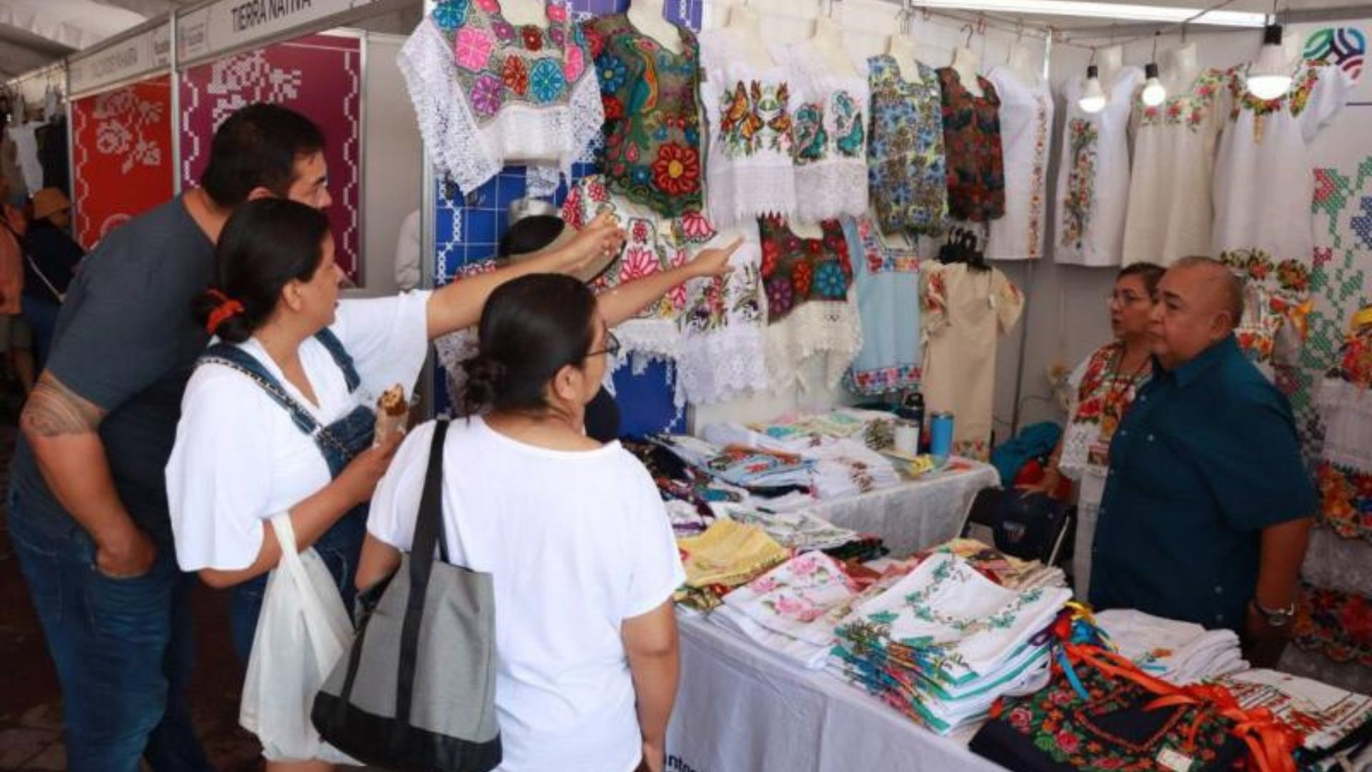 El estado da a conocer los sabores, colores y cultura de la entidad en Jalisco, a través de Yucatán Expone