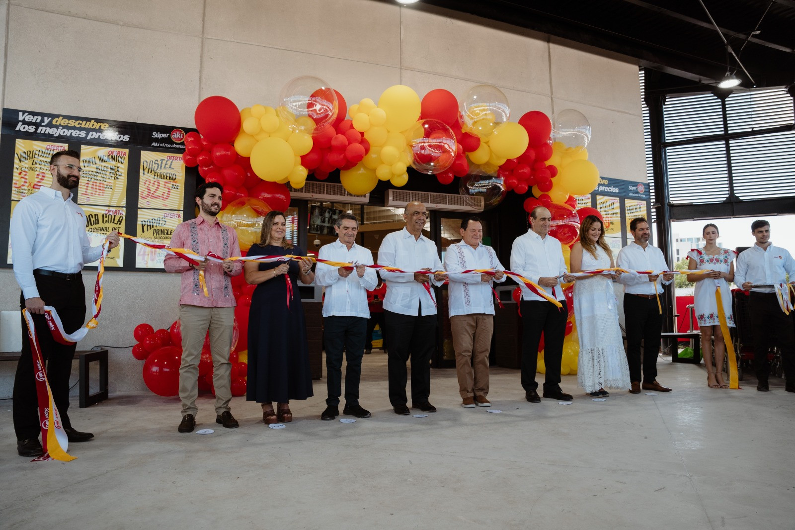 Súper Akí Cocoyoles abre sus puertas en el norte de Mérida